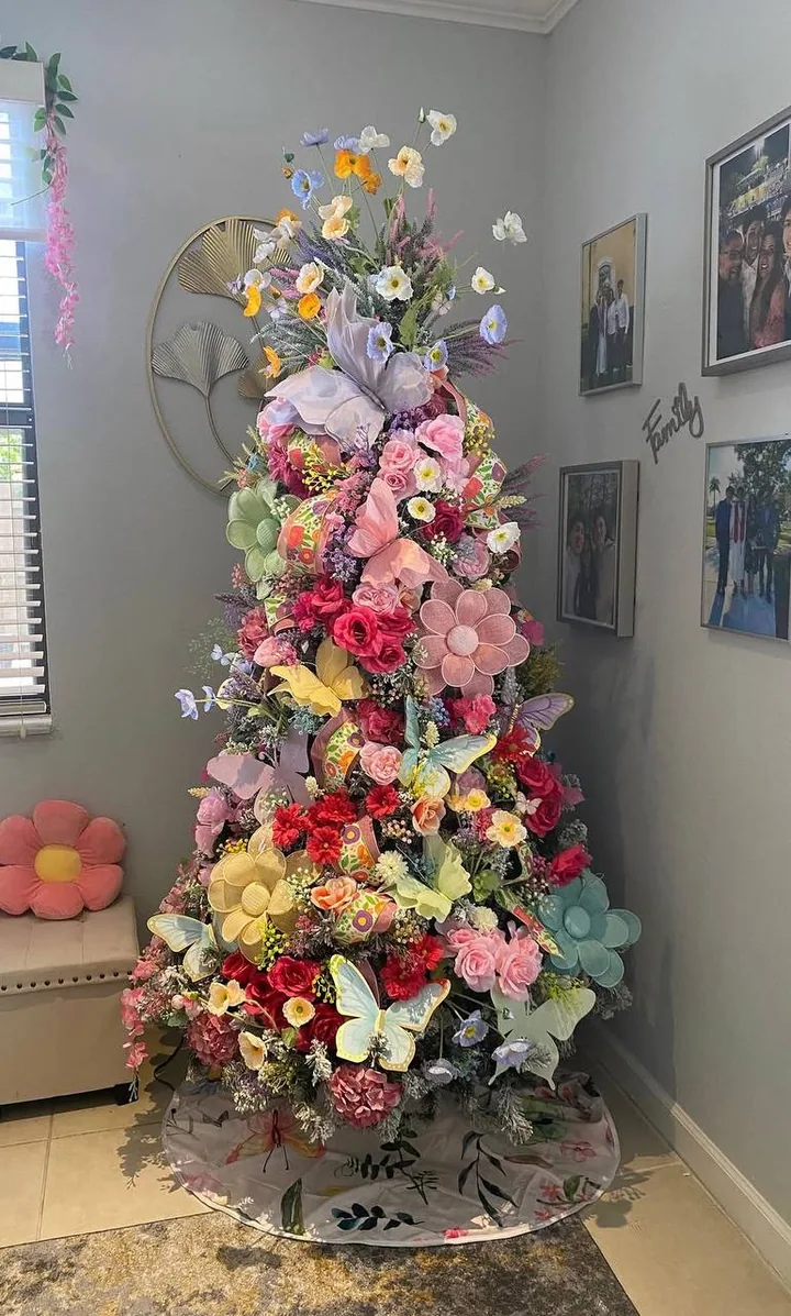 Pastel floral Mother's Day tree built by Rose Art and Decor in a Miami living room